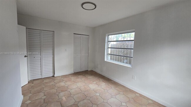 Building Photo - 2493 SW 11th St