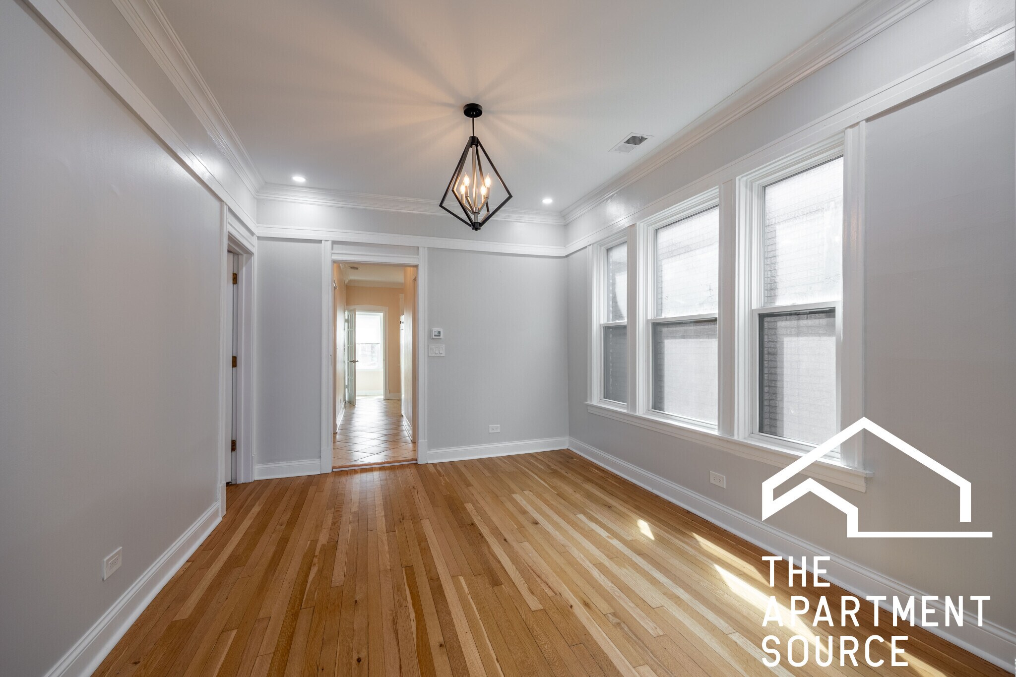 Building Photo - 3055 N Kimball Ave