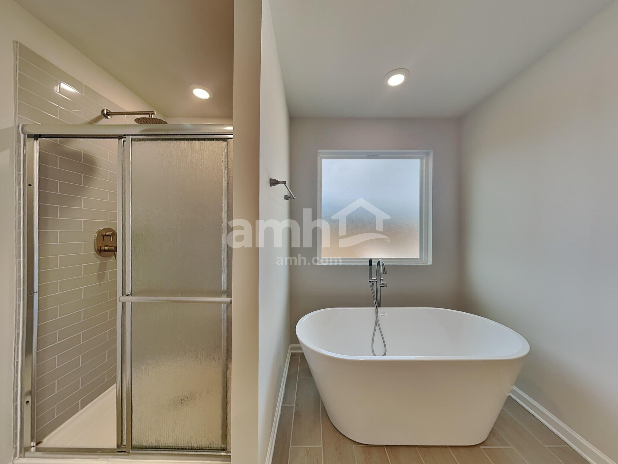 Building Photo - 3232 Emberly Dr