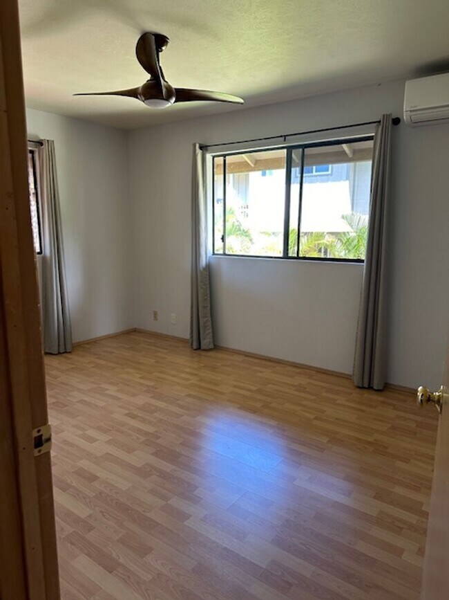 Building Photo - 2705 Palalani Pl