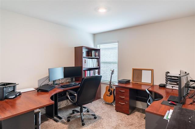 Building Photo - 121 Admiral Ln