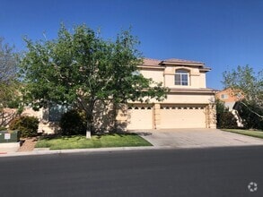 Building Photo - 653 Orbiter Ln