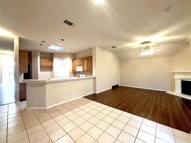 Building Photo - 8832 Fayetteville Dr