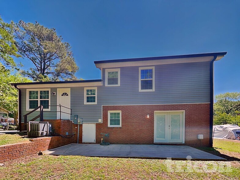 Building Photo - 6809 Cardigan Ave