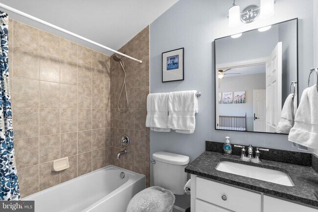 Building Photo - 4012 Belgrave Cir