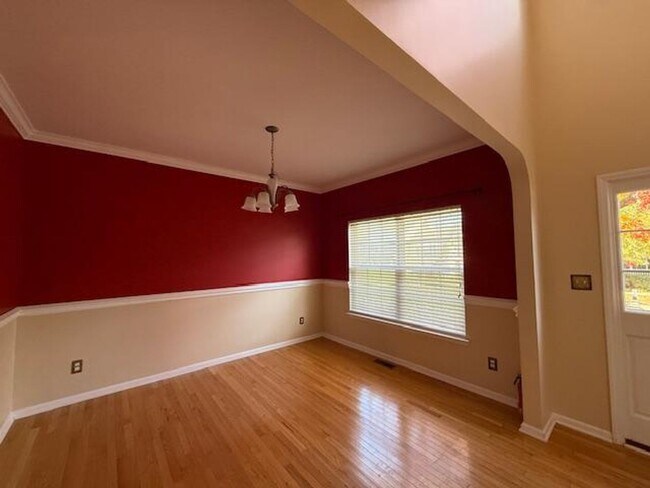 Building Photo - 3601 Pritchard Ct