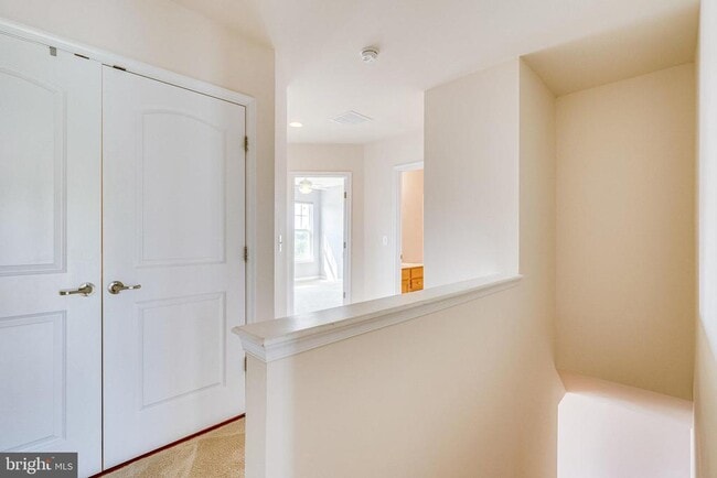 Building Photo - 43472 Hopestone Terrace