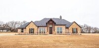 Building Photo - 109 Creek Forest Rd