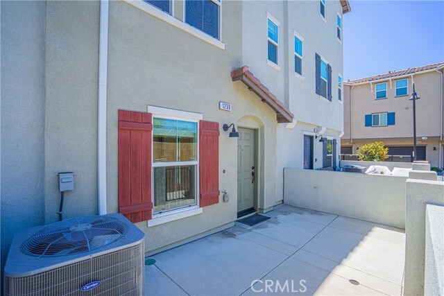 Building Photo - 1239 Bonnet Wy