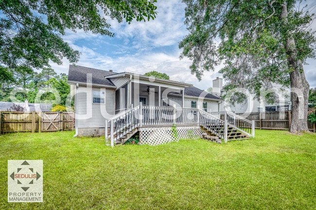 Building Photo - 6634 Bent Creek Dr