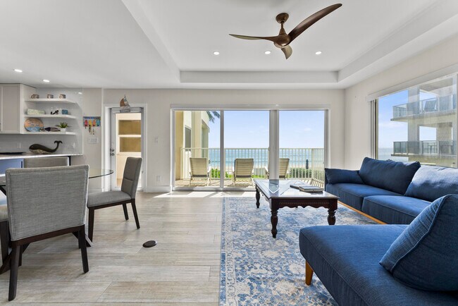 Building Photo - 1203 Hillsboro Mile