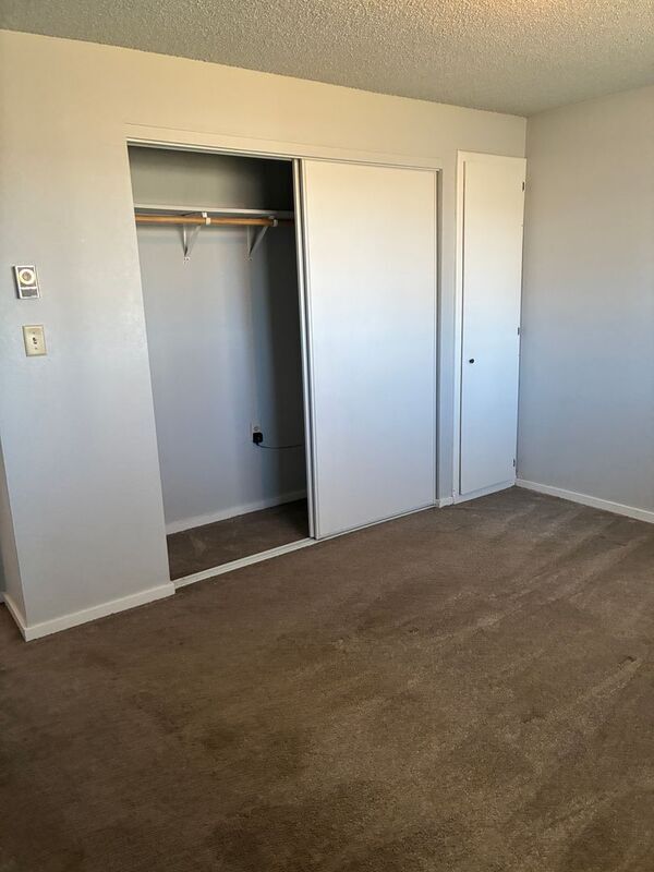 Building Photo - 1212 13th St