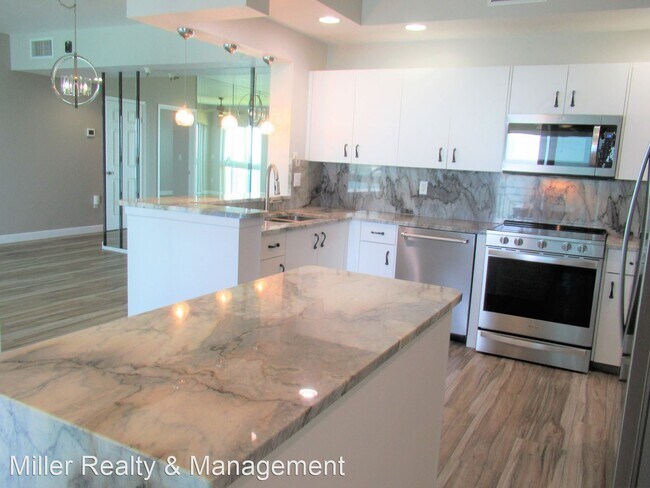 Building Photo - 2 br, 2 bath House - 4717 Dolphin Cay Lane, S