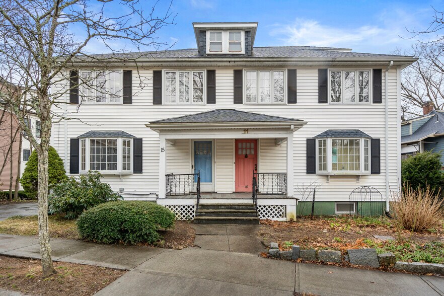 Building Photo - 15 Loveland Rd