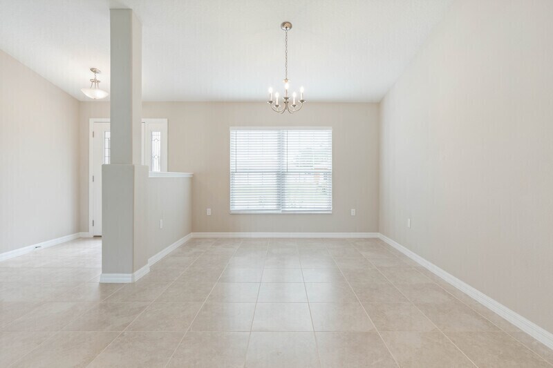 Building Photo - 25 Woodfield Dr