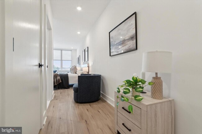 Building Photo - 139 W Chelten Ave