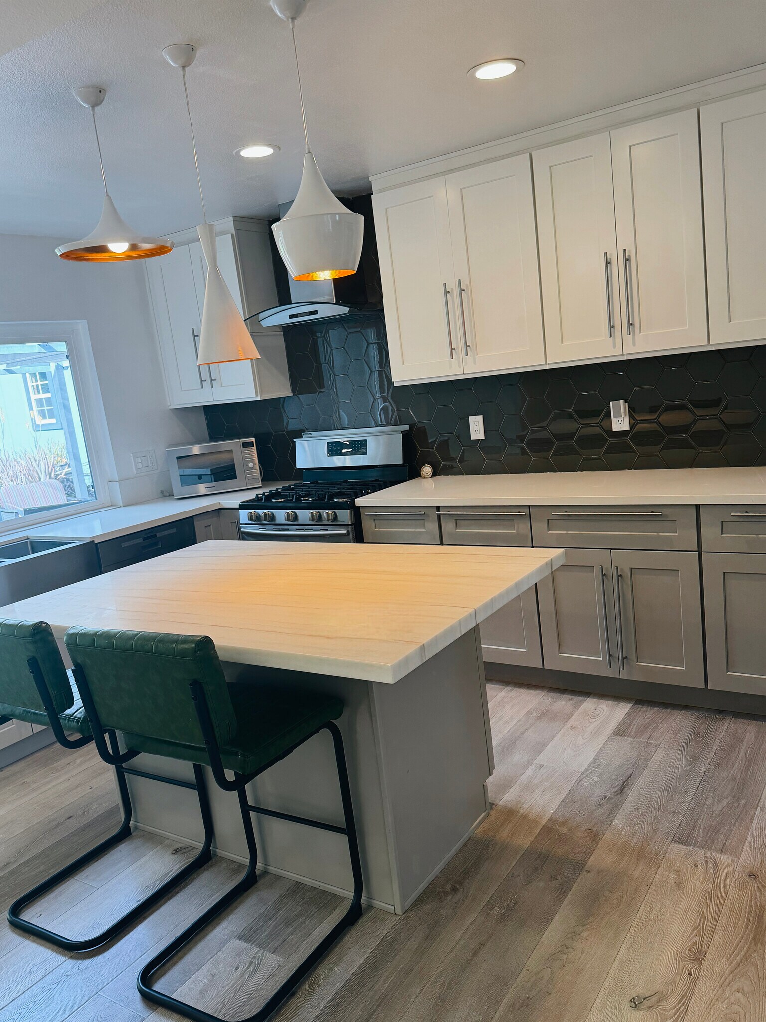 Building Photo - 2643 Briarwood Pl