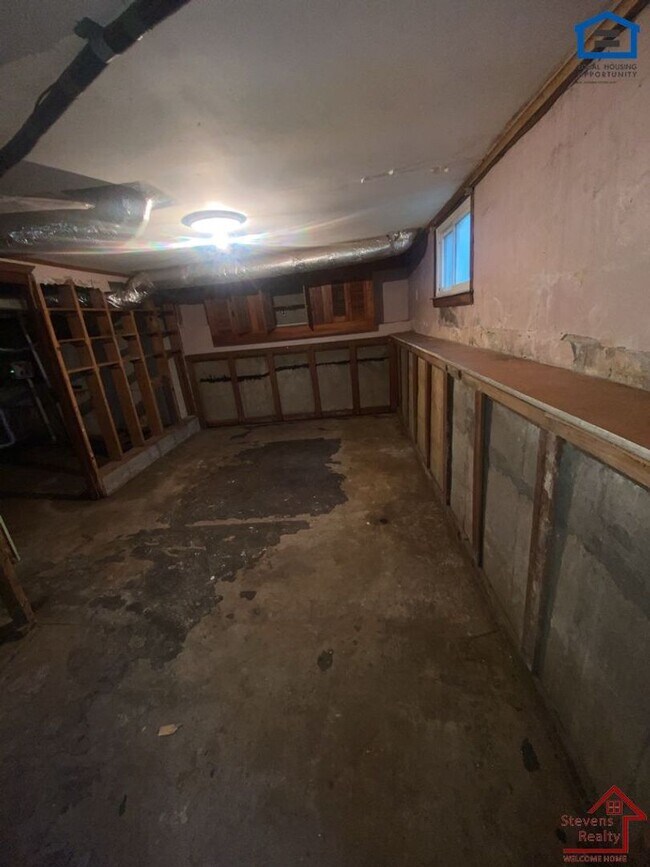 Building Photo - 3427 S Haven Rd