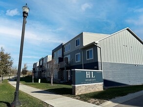 Building Photo - Howard Lofts
