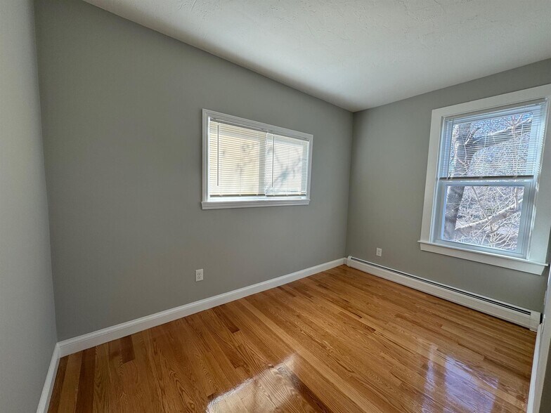 Building Photo - 60 Sacramento St