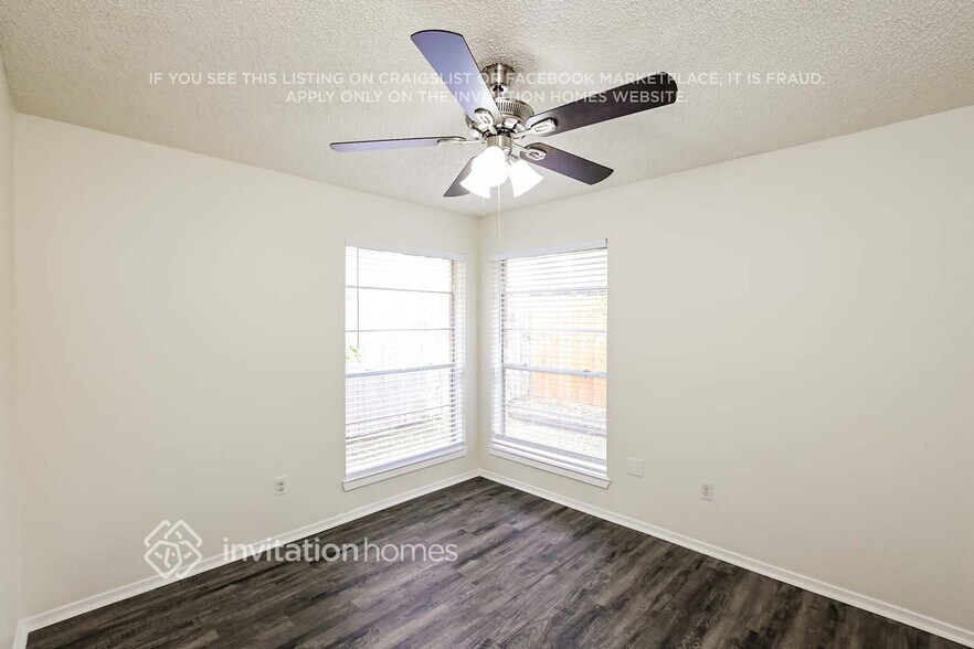 Building Photo - 15610 Cabot Creek Cir