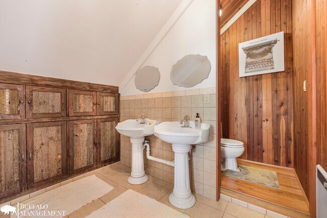 Building Photo - 575 Targhee Towne Rd