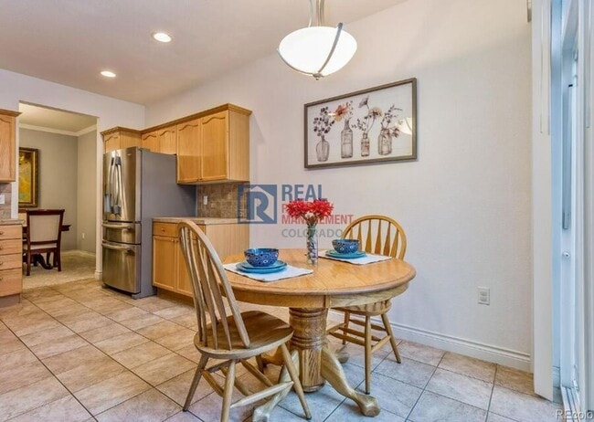 Building Photo - 8345 S Garland Cir