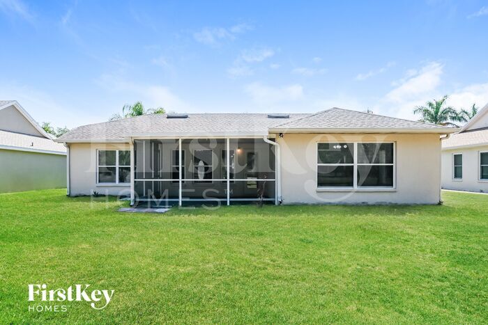 Building Photo - 4003 Kingsfield Dr