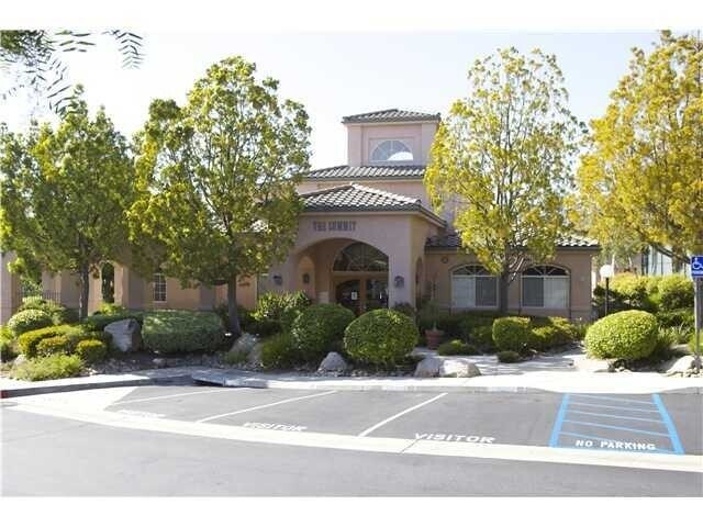 Building Photo - RB 2 Br 2 BathPetOK+washer+Dryer All Appl 2 Prkg spots>TEXT 858-774-1574