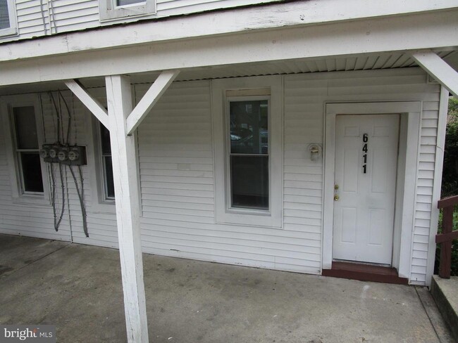 Building Photo - 6411 Old York Rd