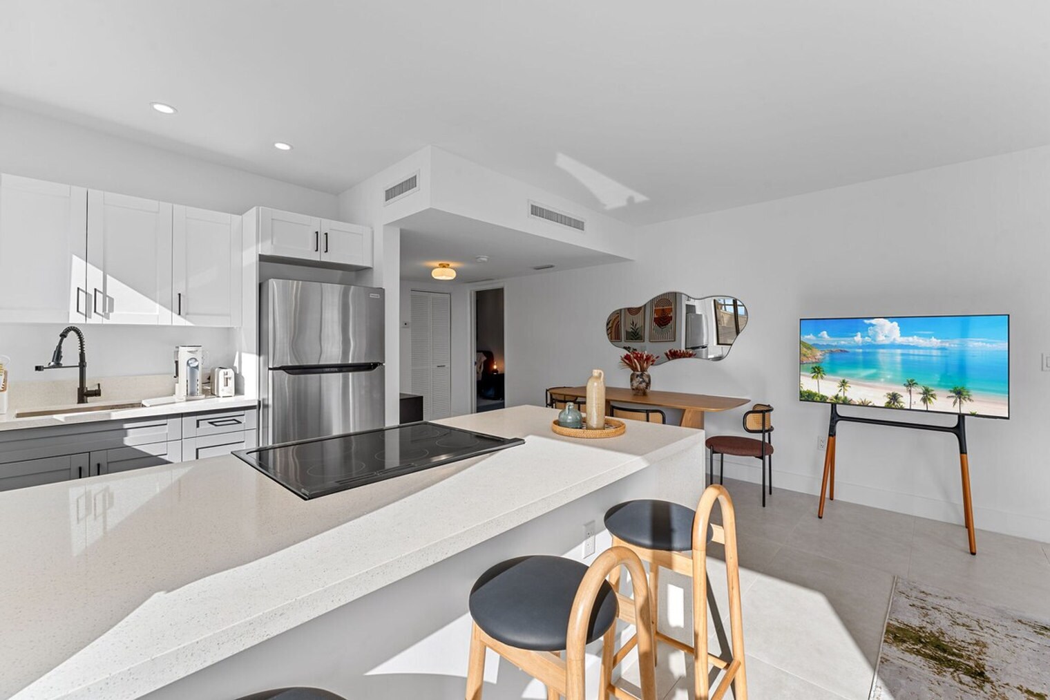 Building Photo - 1210 SW 3rd St