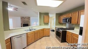 Building Photo - 8642 Quail Whisper