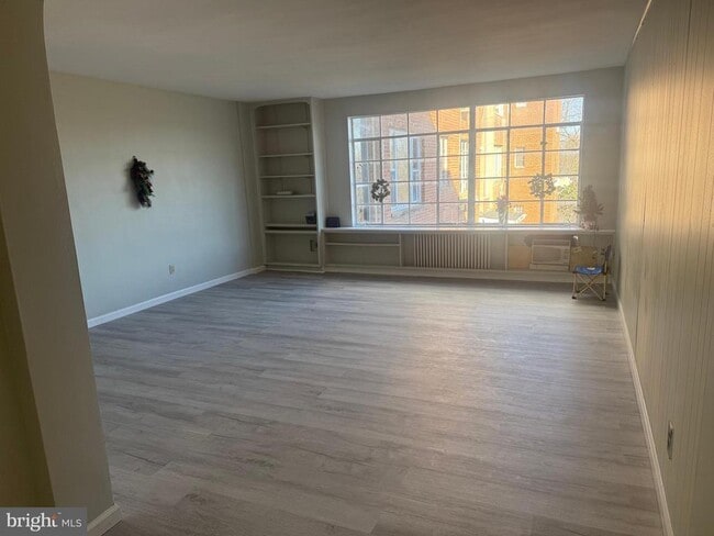 Building Photo - 4002 A St SE