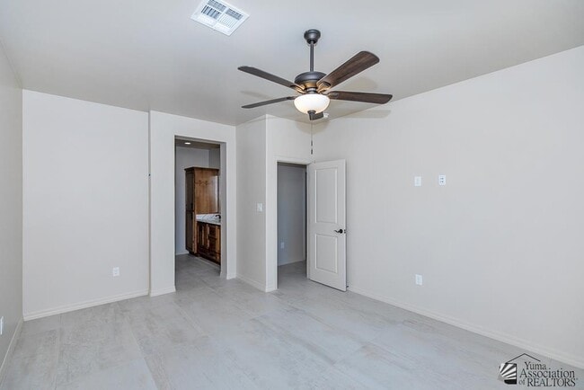 Building Photo - 12633 E 51st Pl
