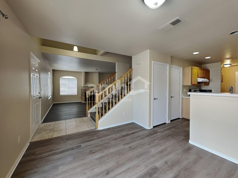 Building Photo - 8225 Diamond Star Ct