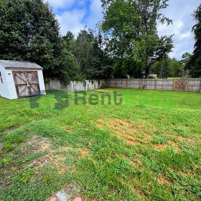 Building Photo - 2038 Coral Ivy Ln