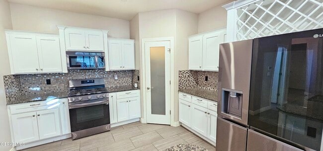 Building Photo - 3151 Red Velvet Pl