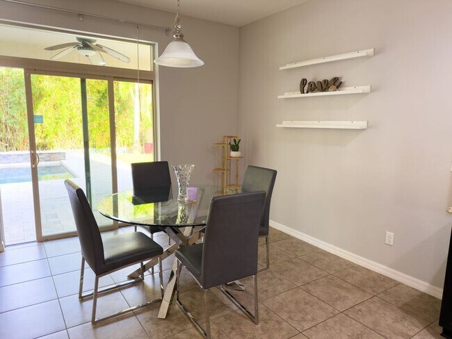 Building Photo - 14823 Golden Sunburst Ave