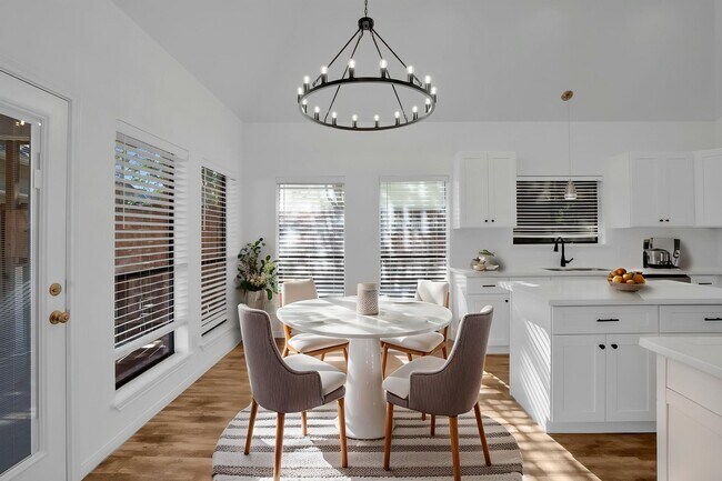 Building Photo - 12411 Exbury Ct