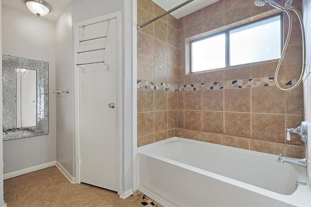 Building Photo - 266 Pinyon Ln