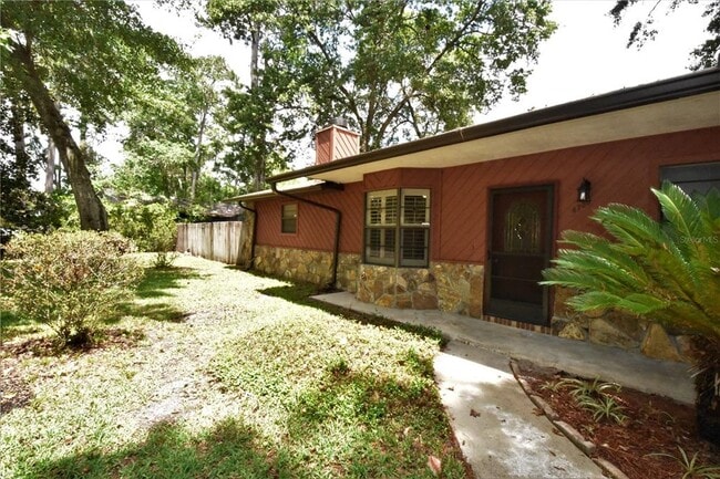 Building Photo - 4730 NW 36th Pl