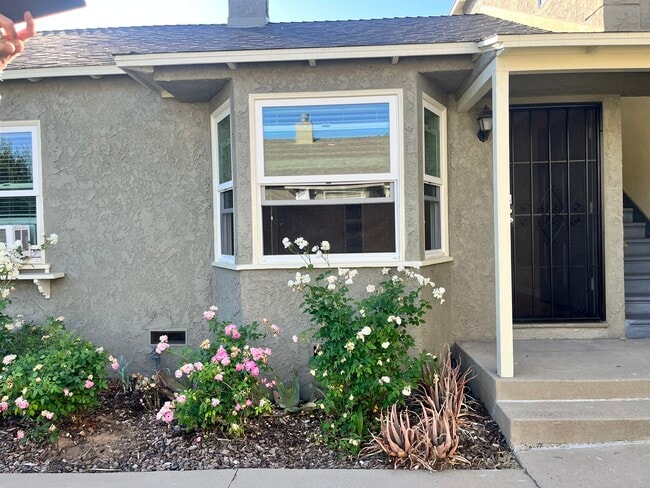 Building Photo - 15702 Brighton LLC B