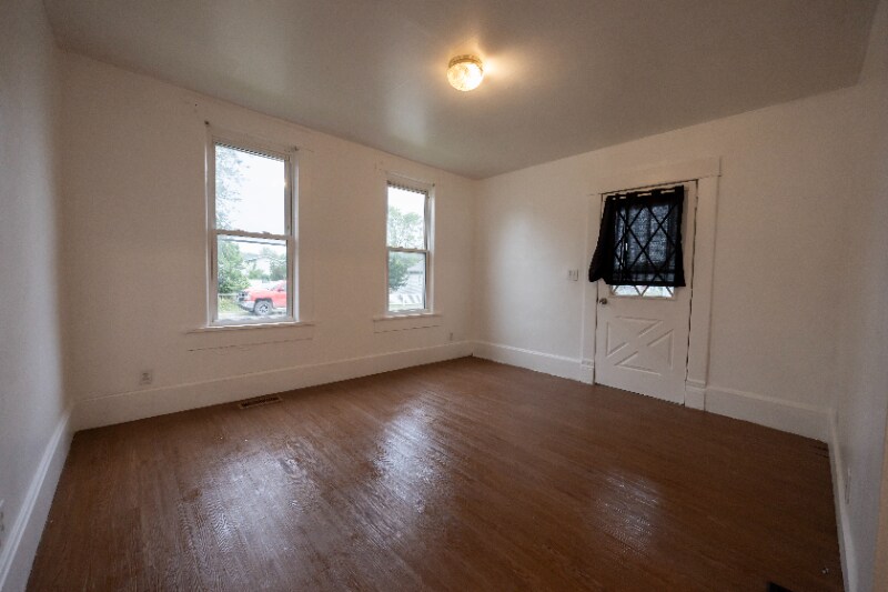 Building Photo - 439 Arlington Ave