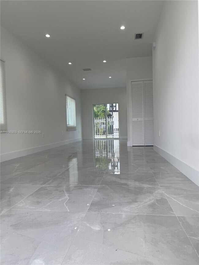 Building Photo - 4493 NW 15th Ave