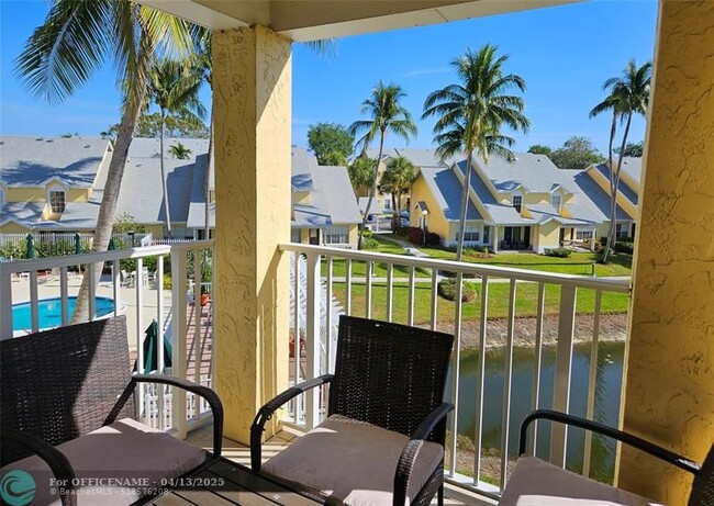 Building Photo - 6355 La Costa Dr
