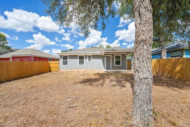 Building Photo - 3514 Banda Ln
