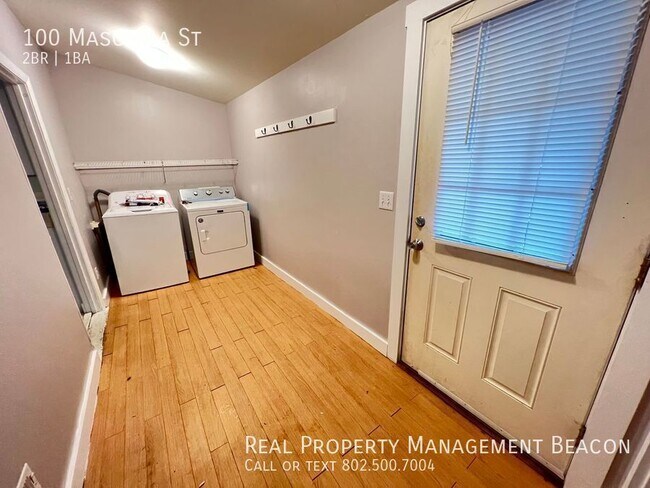 Building Photo - 100 Mascoma St