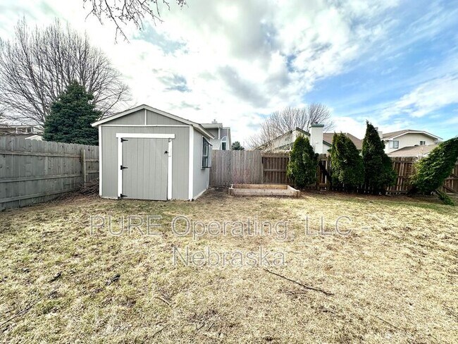 Building Photo - 5018 S 163rd St