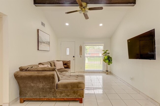 Building Photo - 8541 Briar Grove Cir