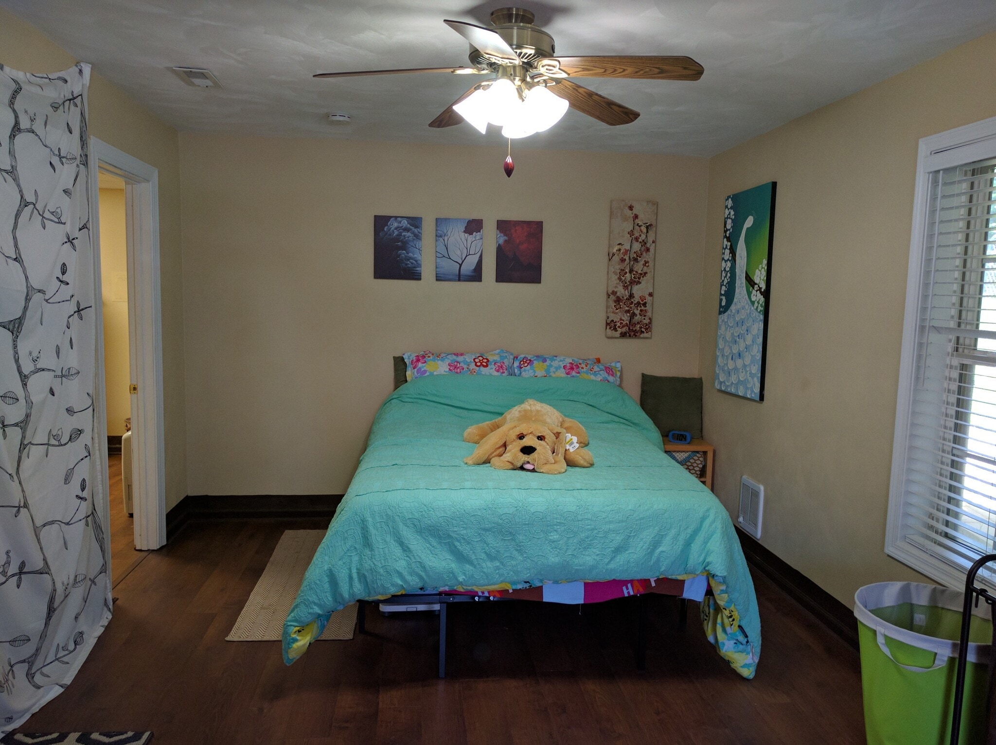 Building Photo - 709 Givens Ln